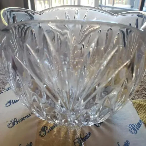 Princess House Lead Crystal Bowl NEW IN BOX - Picture 2 of 6